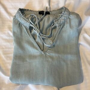 Velvet‎ Heart Chambray Top Ruffle Sleeveless Tie Neck Casual Casual Blouse-L